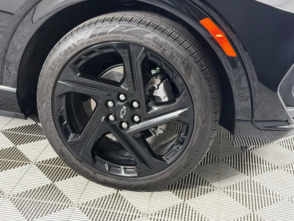 Used 2024 Chevrolet Equinox EV RS image 11