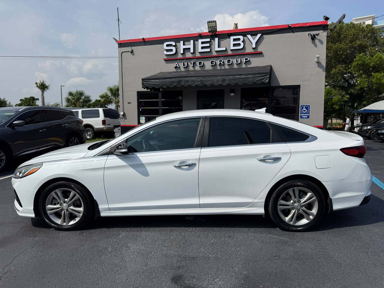 Used 2018 Hyundai Sonata SEL w/ Tech Package 02 FWD image 6