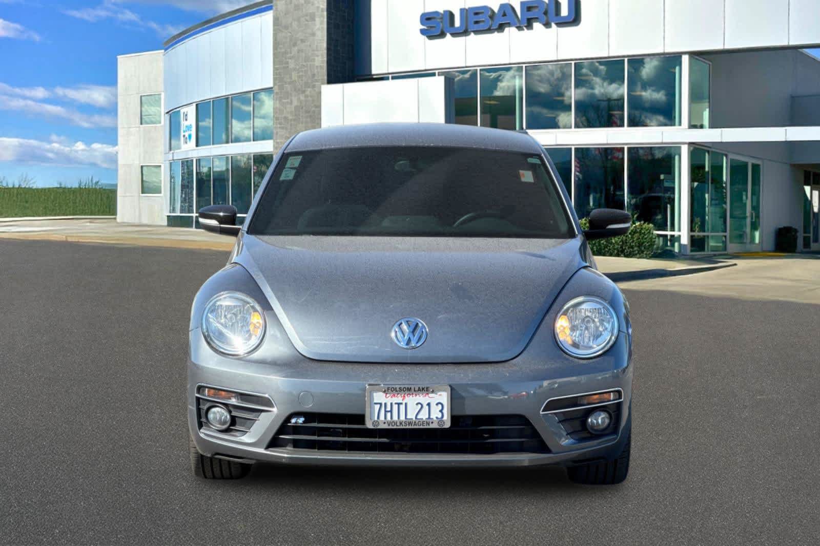 Used 2014 Volkswagen Beetle R-Line FWD image 10