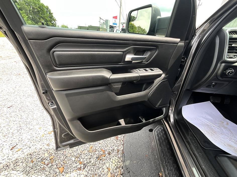 New 2026 RAM 1500 Express AWD/4WD image 11