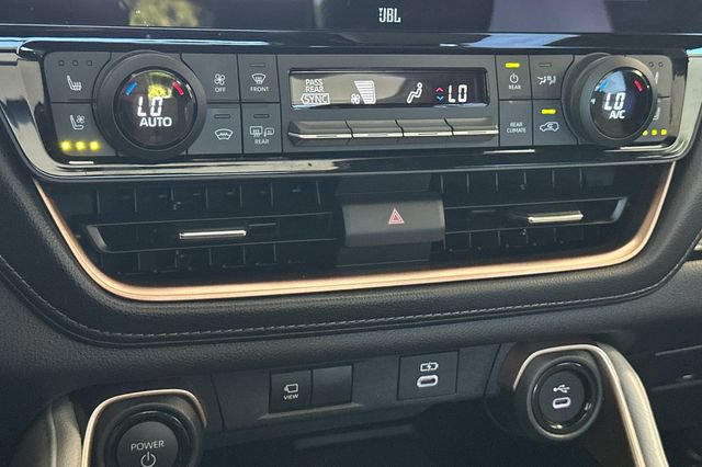 Certified 2026 Toyota Grand Highlander AWD Hybrid image 26