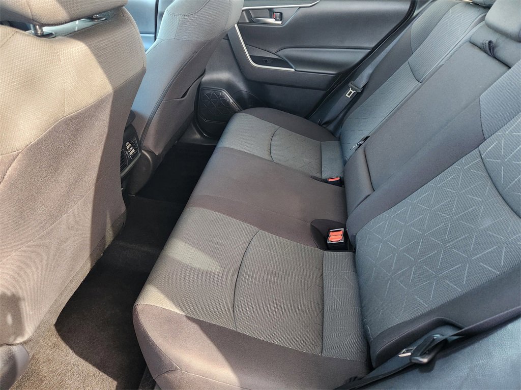 Used 2024 Toyota RAV4 XLE image 28