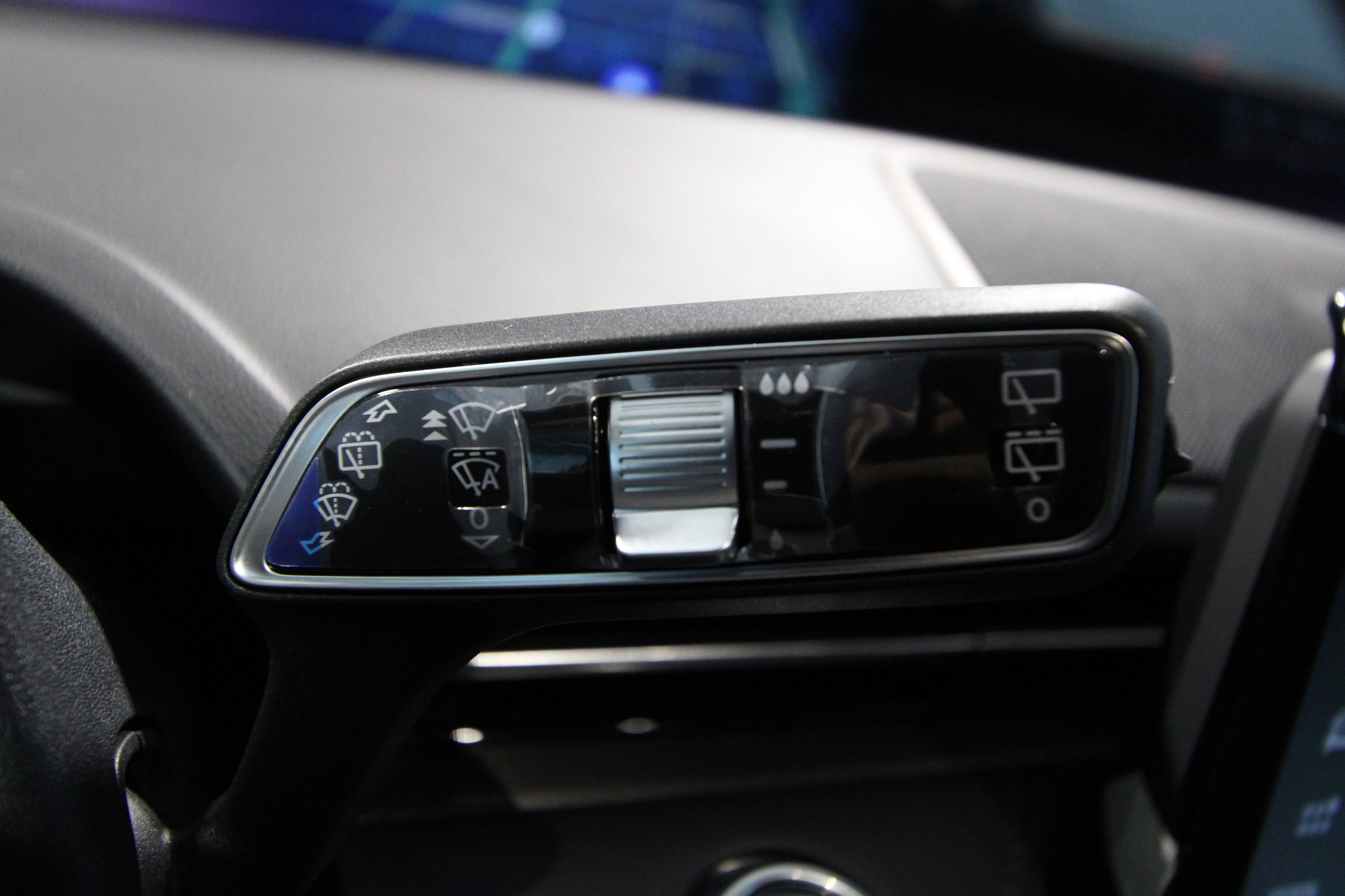 New 2026 Lincoln Nautilus Premier image 13