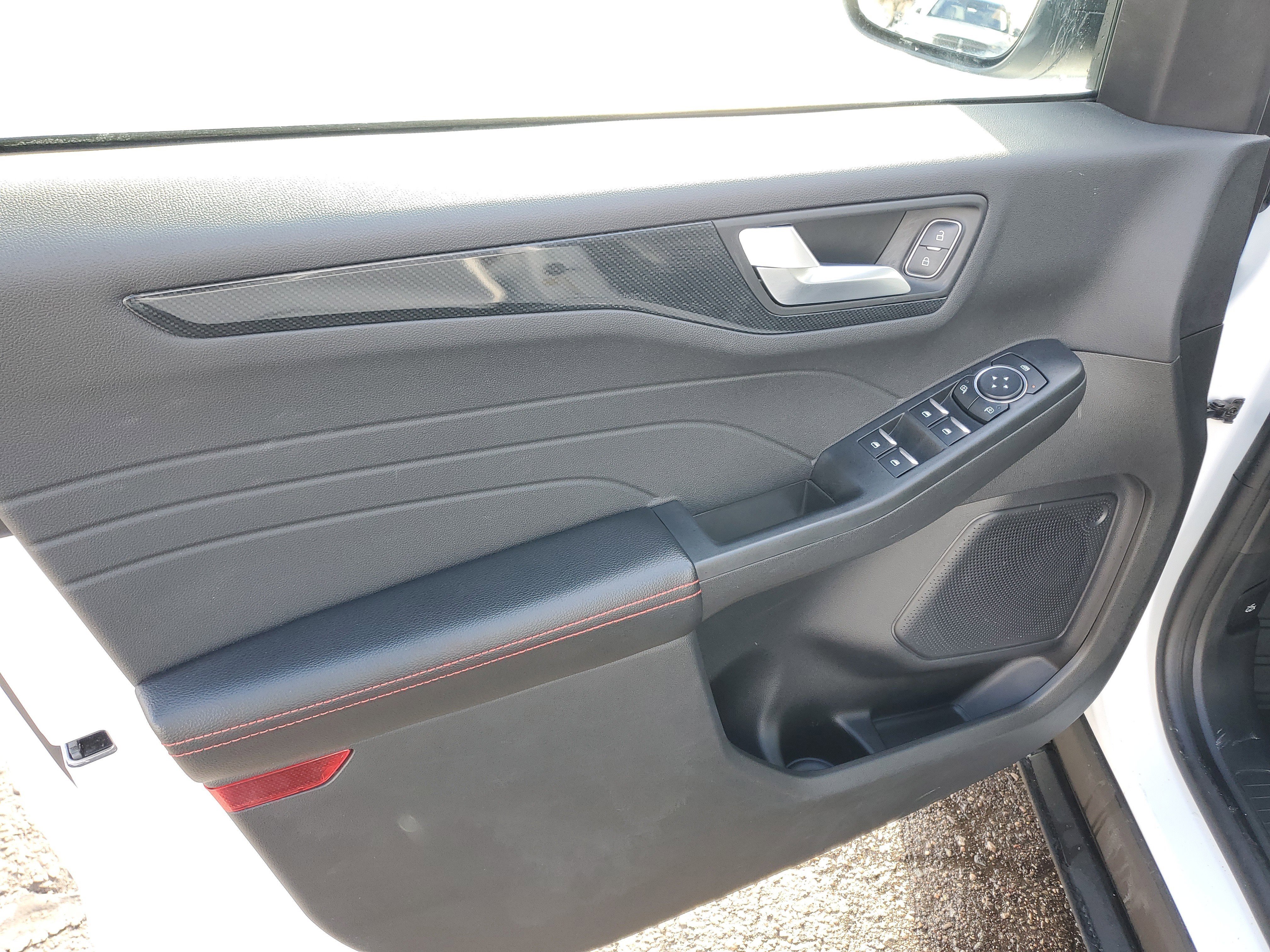 Used 2023 Ford Escape ST-Line w/ Tech Pack #1 image 10