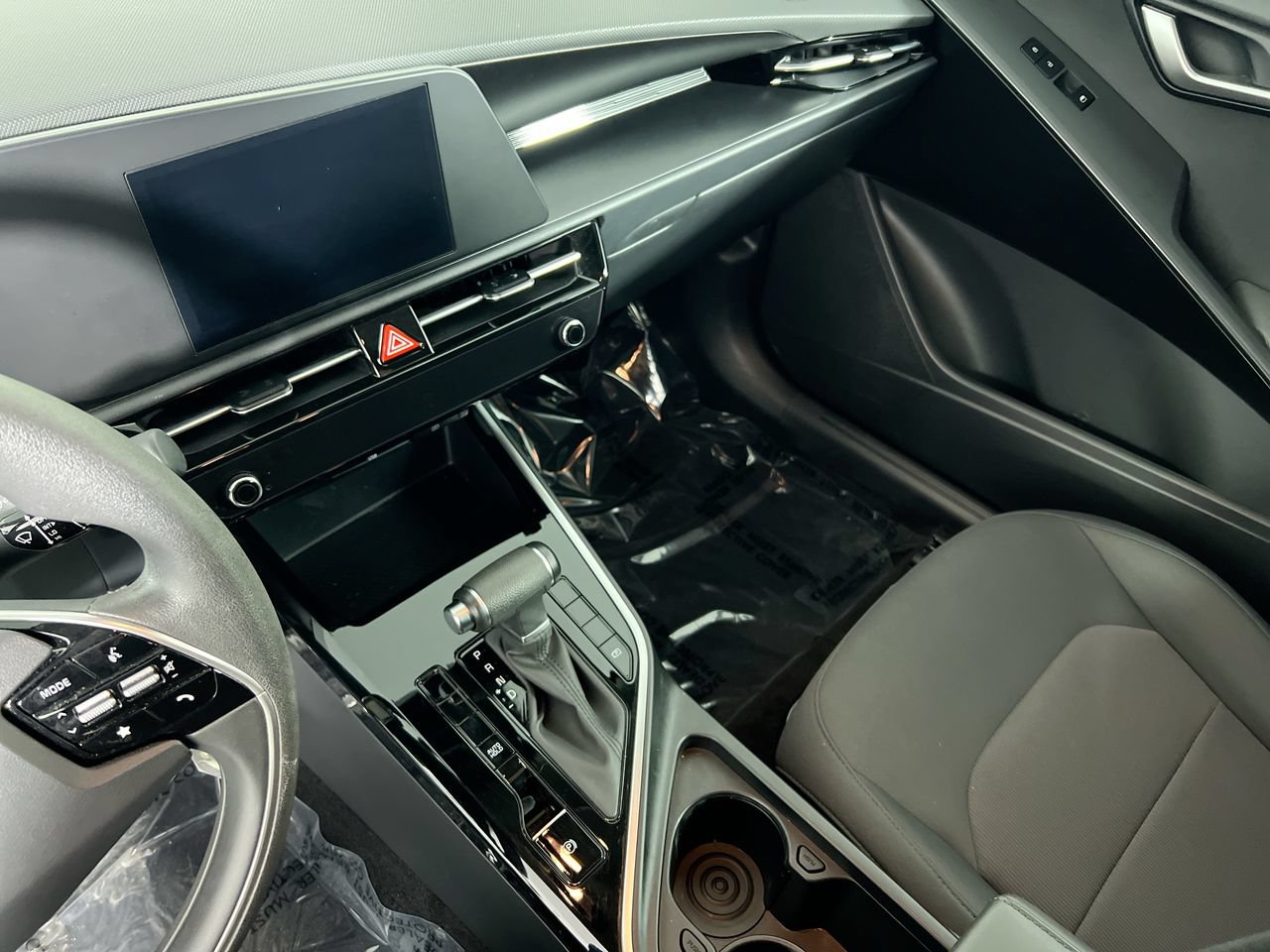 Certified 2023 Kia Niro LX FWD image 22