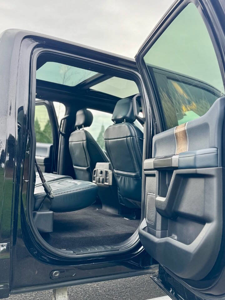 Used 2018 Ford F150 Limited w/ Trailer Tow Package image 12