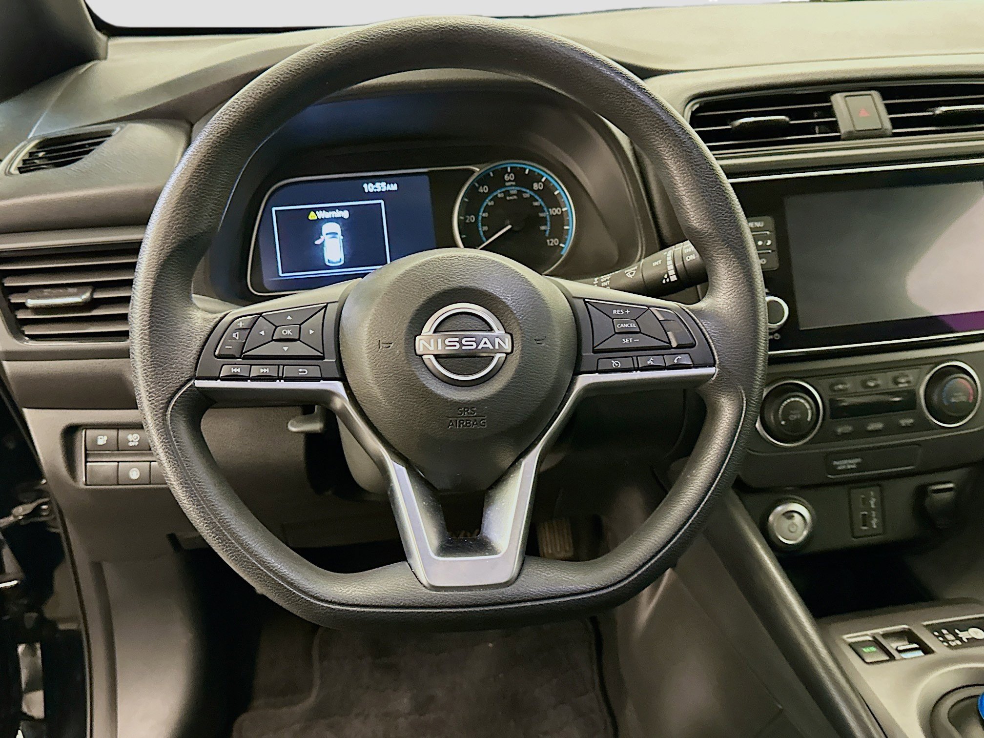 Used 2023 Nissan Leaf S image 18