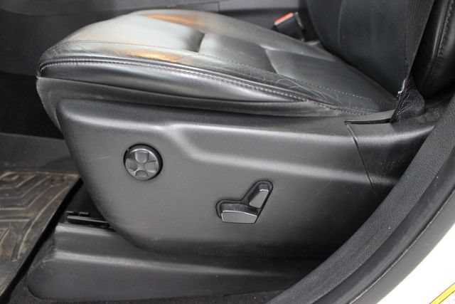 Used 2015 Dodge Durango Limited w/ Blacktop Package AWD/4WD image 39
