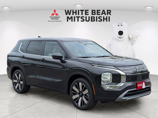 New 2026 Mitsubishi Outlander SE AWD/4WD image 1