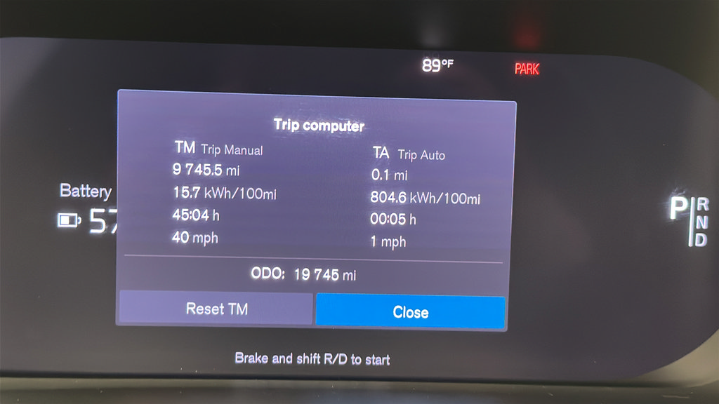 Used 2023 Volvo C40 Recharge Core AWD/4WD image 17