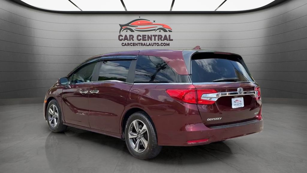 Used 2019 Honda Odyssey Touring image 3