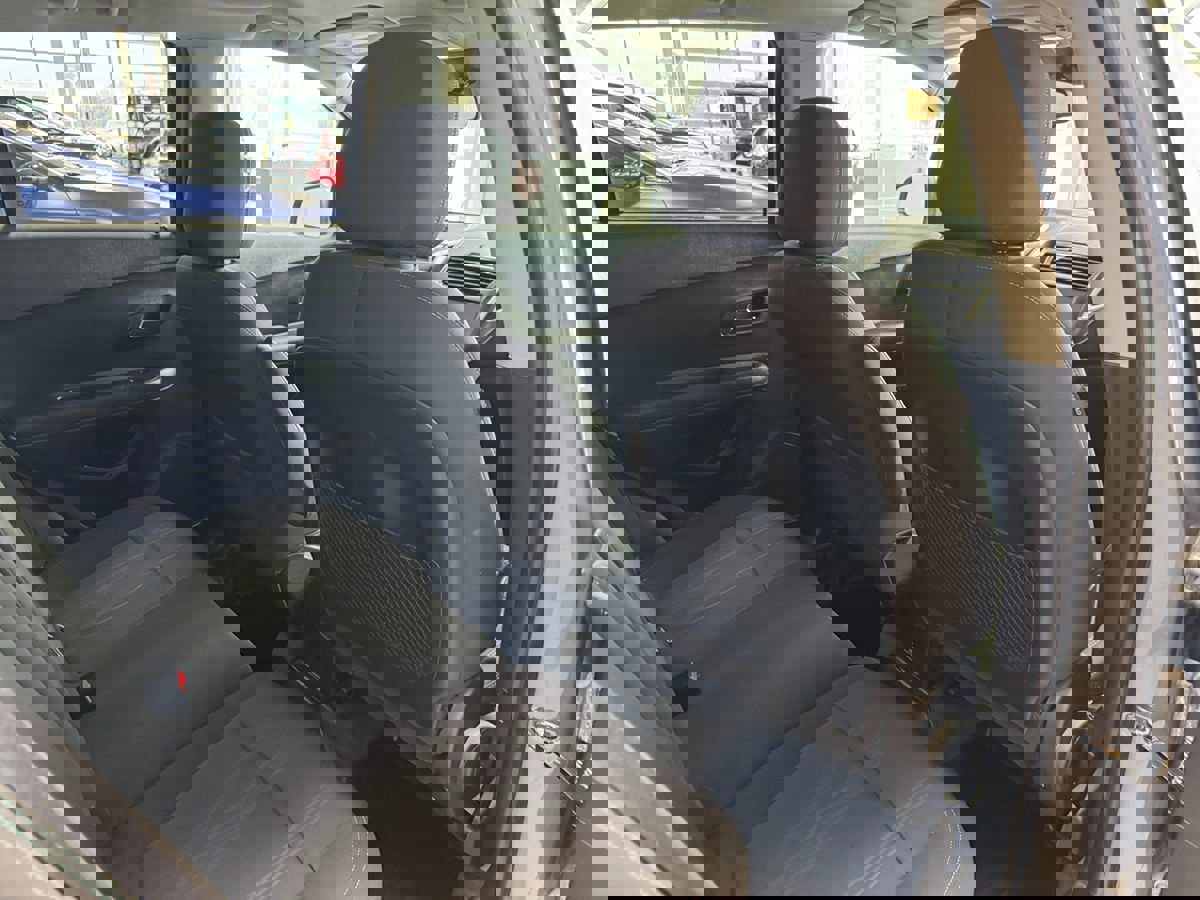 Used 2015 Chevrolet Trax LT FWD image 45