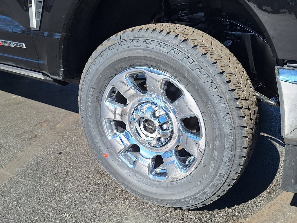 New 2025 Ford F350 Lariat w/ Lariat Ultimate Package image 26