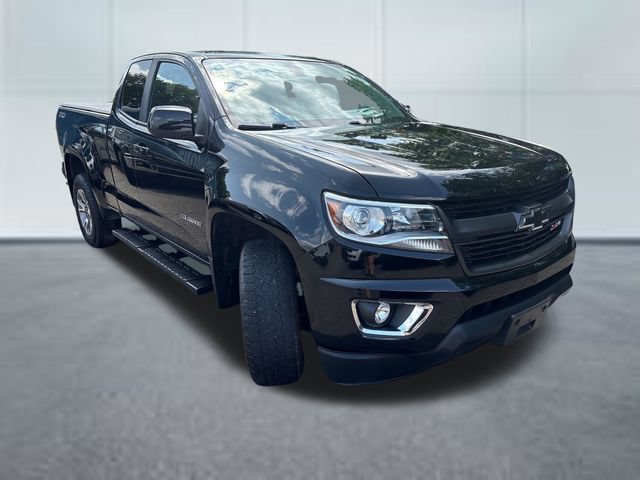 Used 2017 Chevrolet Colorado Z71 AWD/4WD image 5