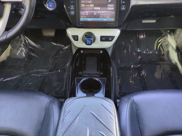 Certified 2018 Toyota Prius Four Touring image 18