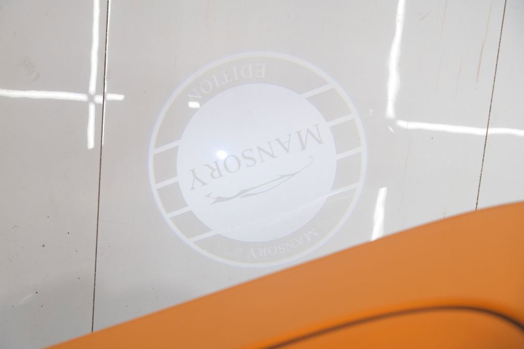 Used 2026 Rolls-Royce Spectre image 38