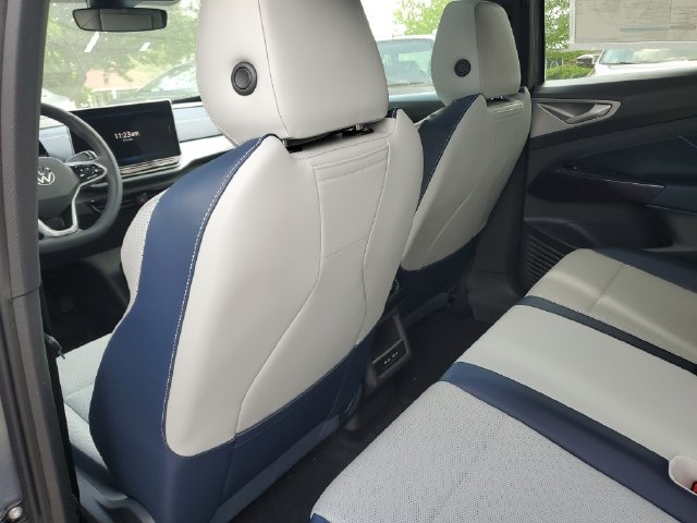 New 2026 Volkswagen ID.4 Pro S AWD/4WD image 13