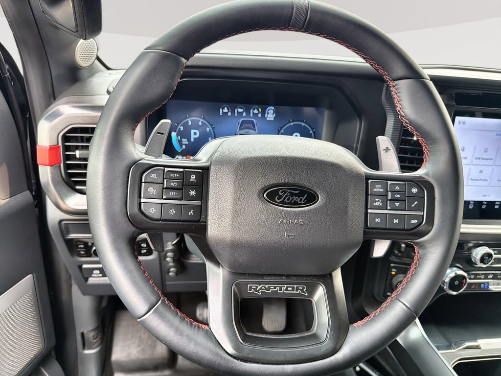 Used 2025 Ford F150 Raptor AWD/4WD image 11