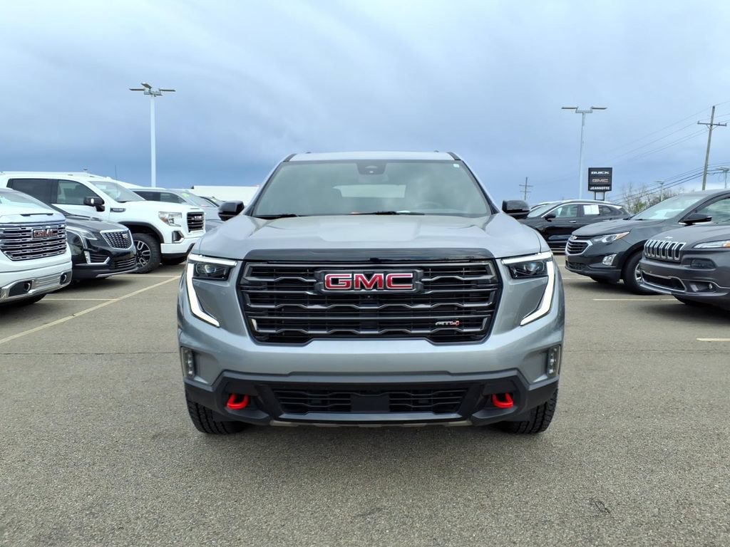 Used 2024 GMC Acadia AT4 w/ Luxury Package AWD/4WD image 2