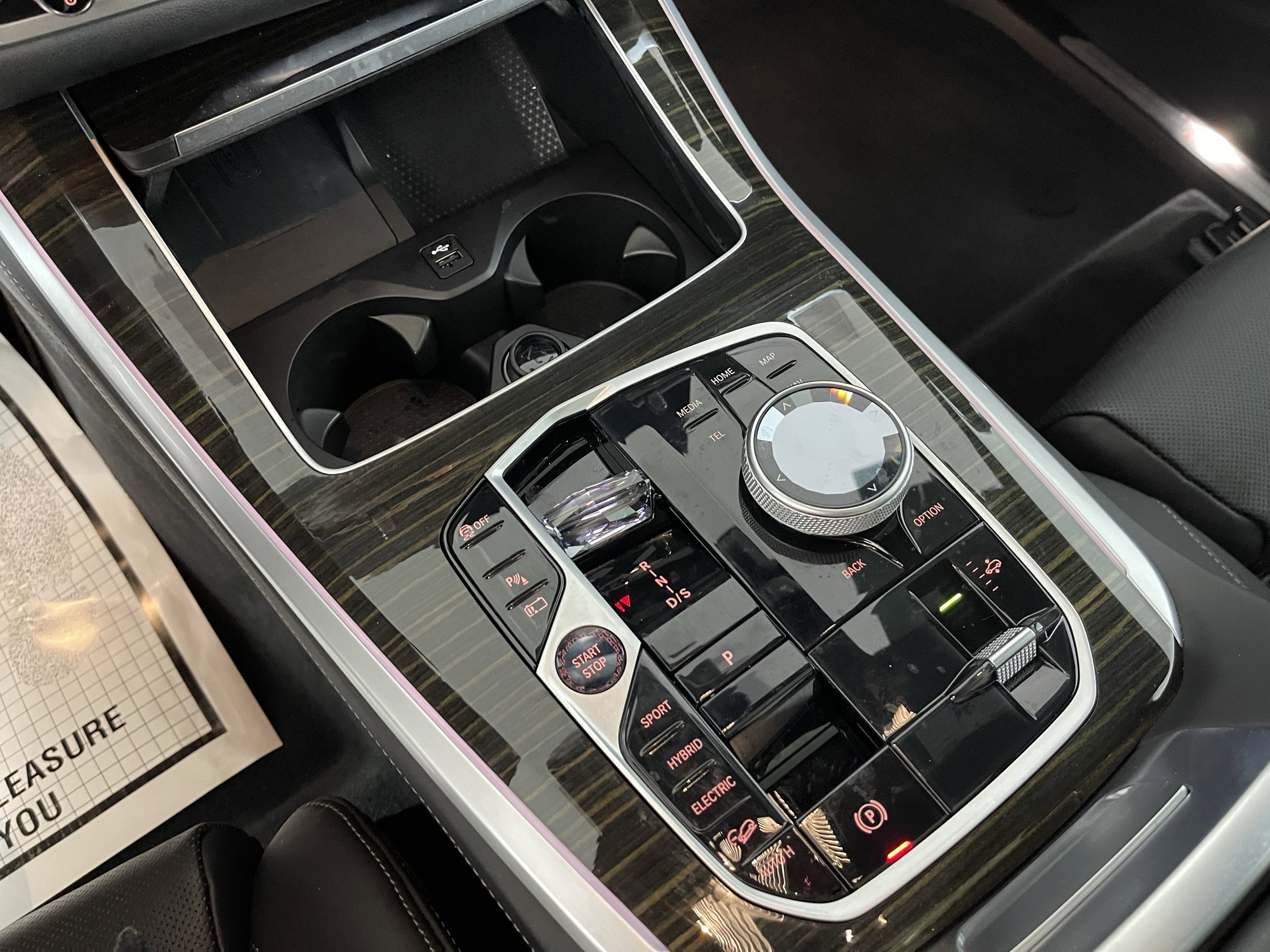 Certified 2024 BMW X5 xDrive50e w/ Executive Package image 14