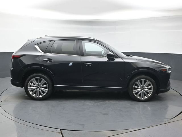 Certified 2022 MAZDA CX-5 Signature AWD/4WD image 4