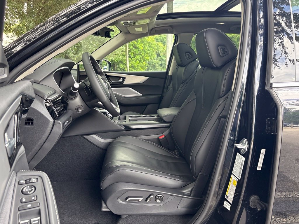 New 2026 Acura MDX w/ Technology Package FWD image 14