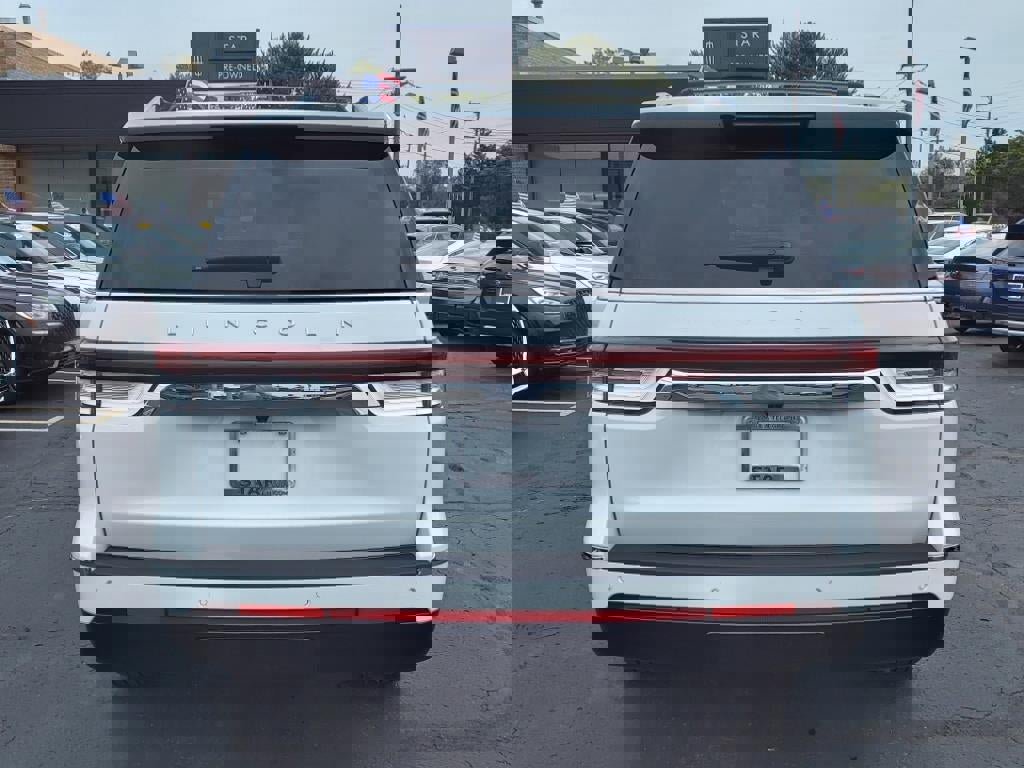 New 2023 Lincoln Navigator Reserve image 29