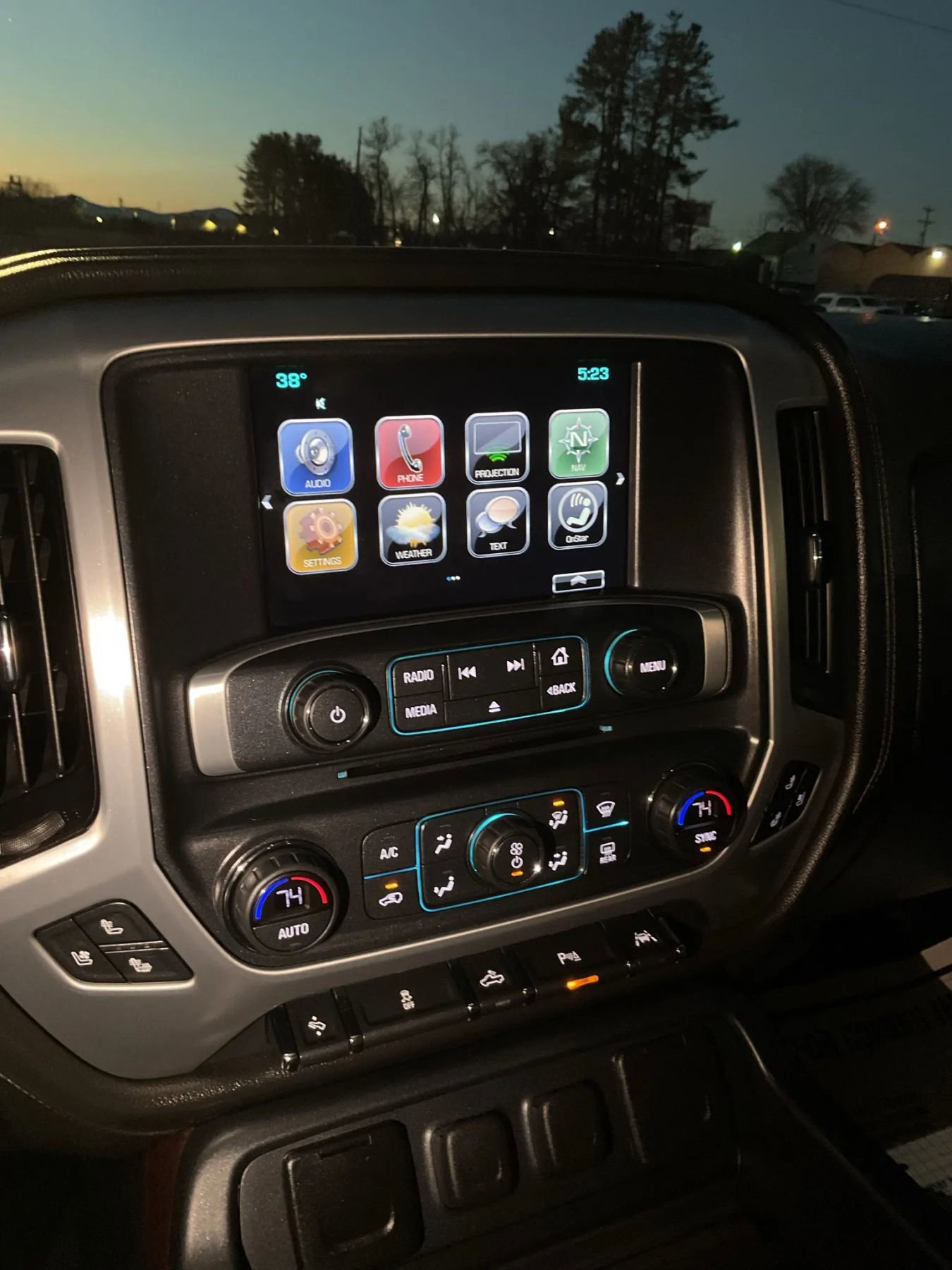 Used 2017 GMC Sierra 1500 SLT image 28