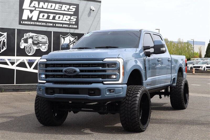 Used 2023 Ford F350 Platinum AWD/4WD image 1