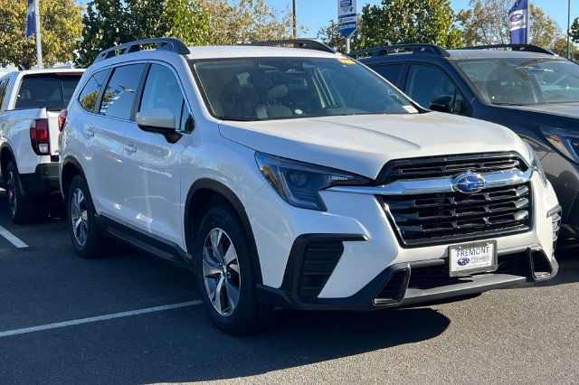 Certified 2025 Subaru Ascent Premium AWD/4WD image 5