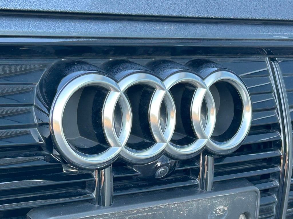 Used 2023 Audi e-tron S Premium Plus w/ Black Optic Package image 50