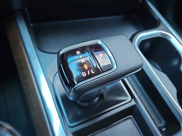 Used 2025 Chevrolet Silverado 1500 High Country w/ High Country Premium Package AWD/4WD image 12