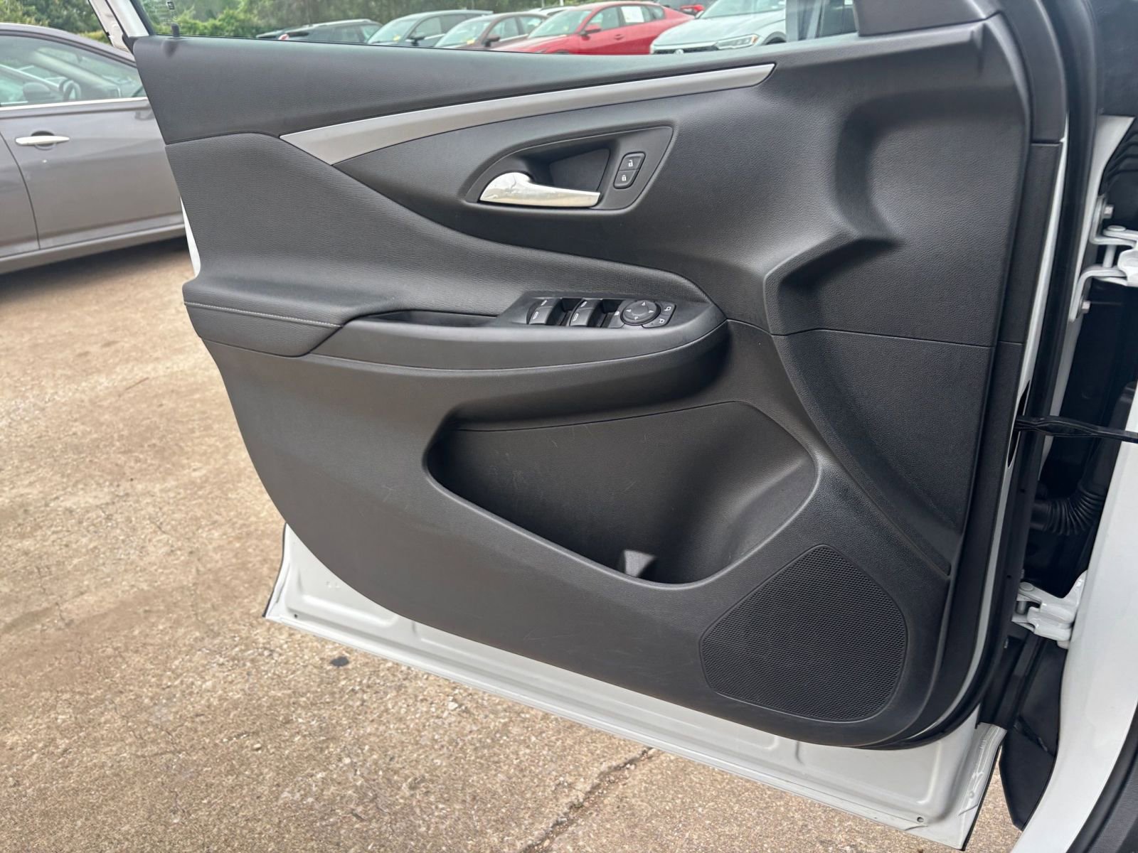 Used 2025 Buick Envista Preferred FWD image 18
