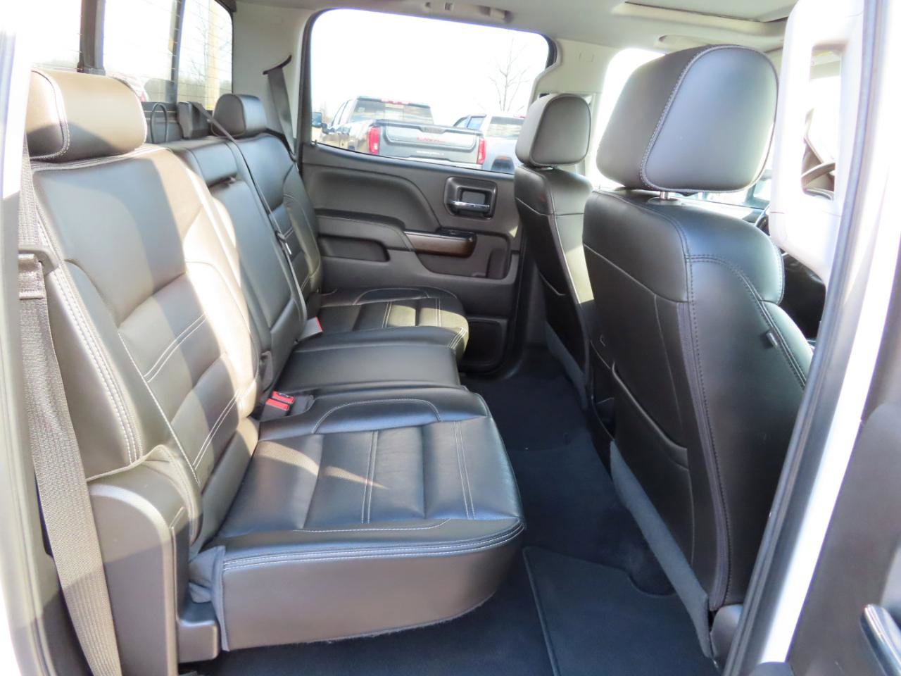 Used 2019 GMC Sierra 3500 Denali w/ Duramax Plus Package image 52