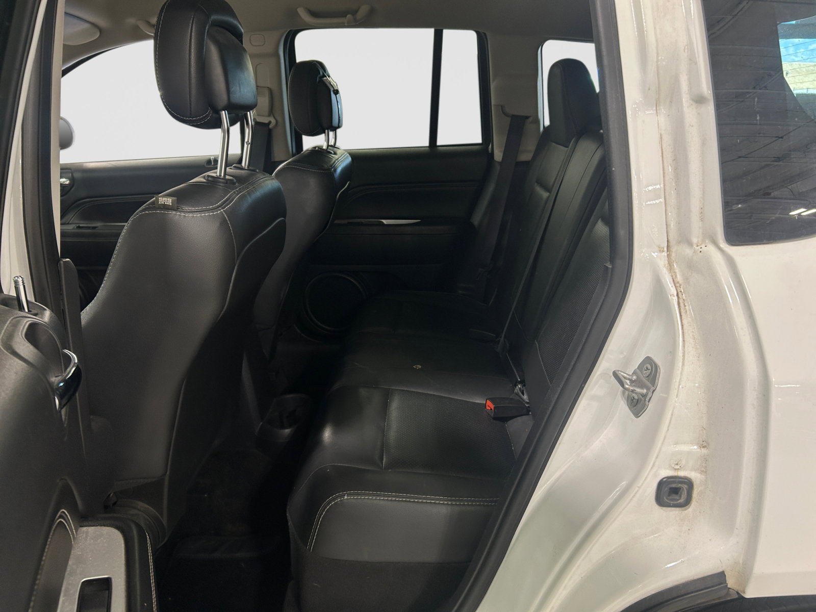 Used 2015 Jeep Compass Limited FWD image 12