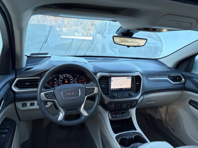 Used 2023 GMC Acadia Denali w/ Denali Ultimate Package AWD/4WD image 13