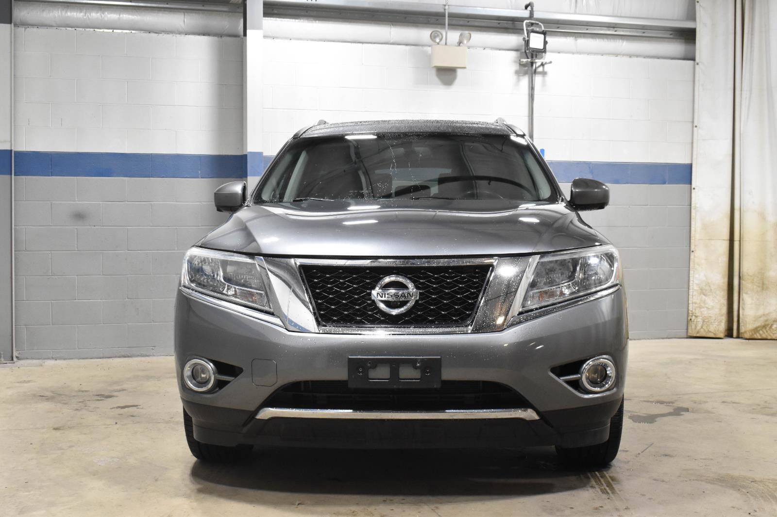 Used 2015 Nissan Pathfinder Platinum w/ Cargo Package AWD/4WD image 28