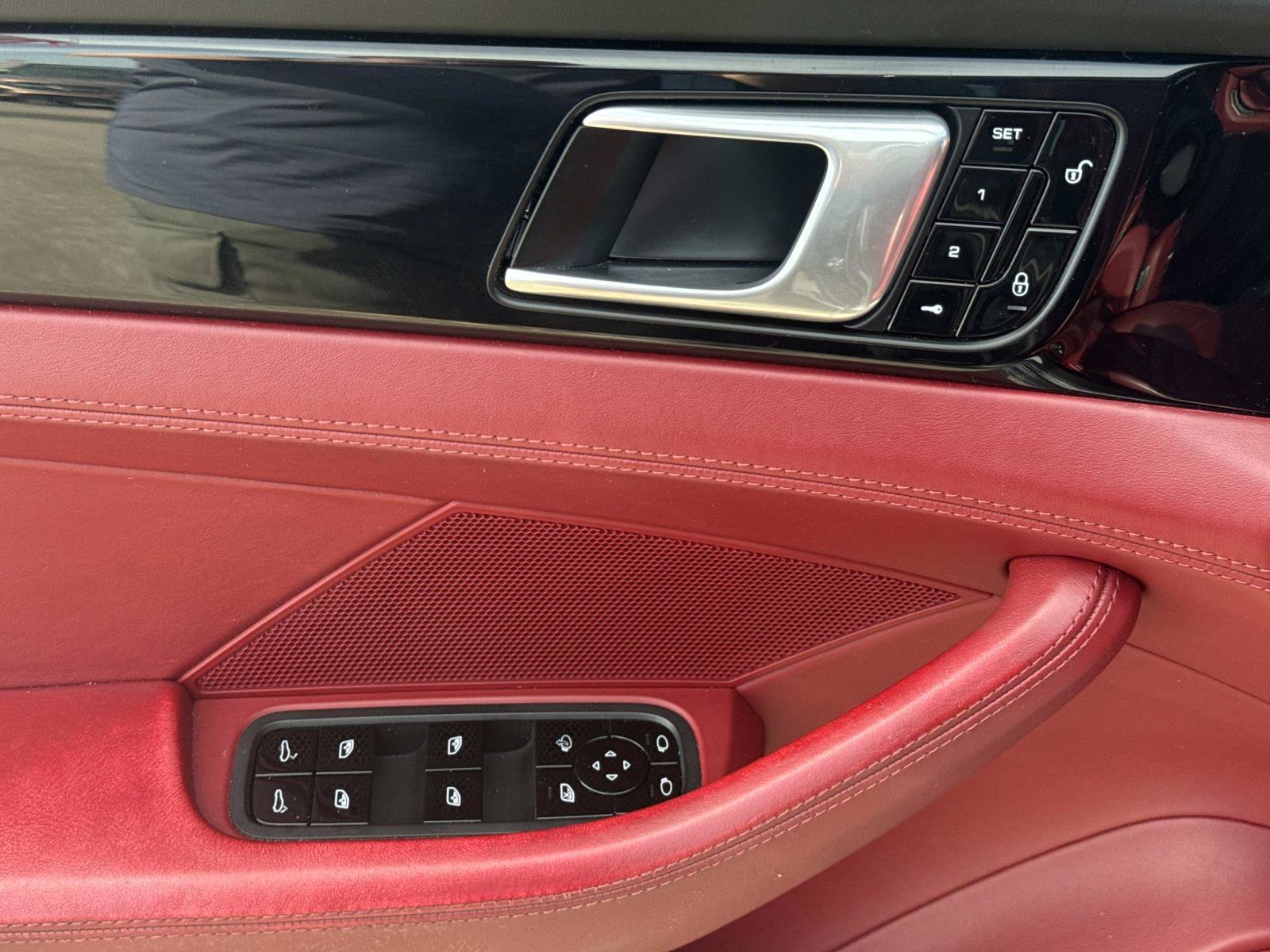 Used 2018 Porsche Panamera 4S AWD/4WD image 20