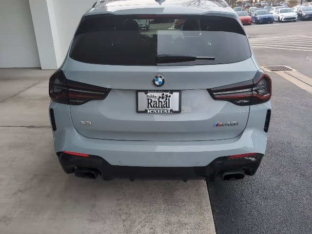 Certified 2023 BMW X3 M40i image 4