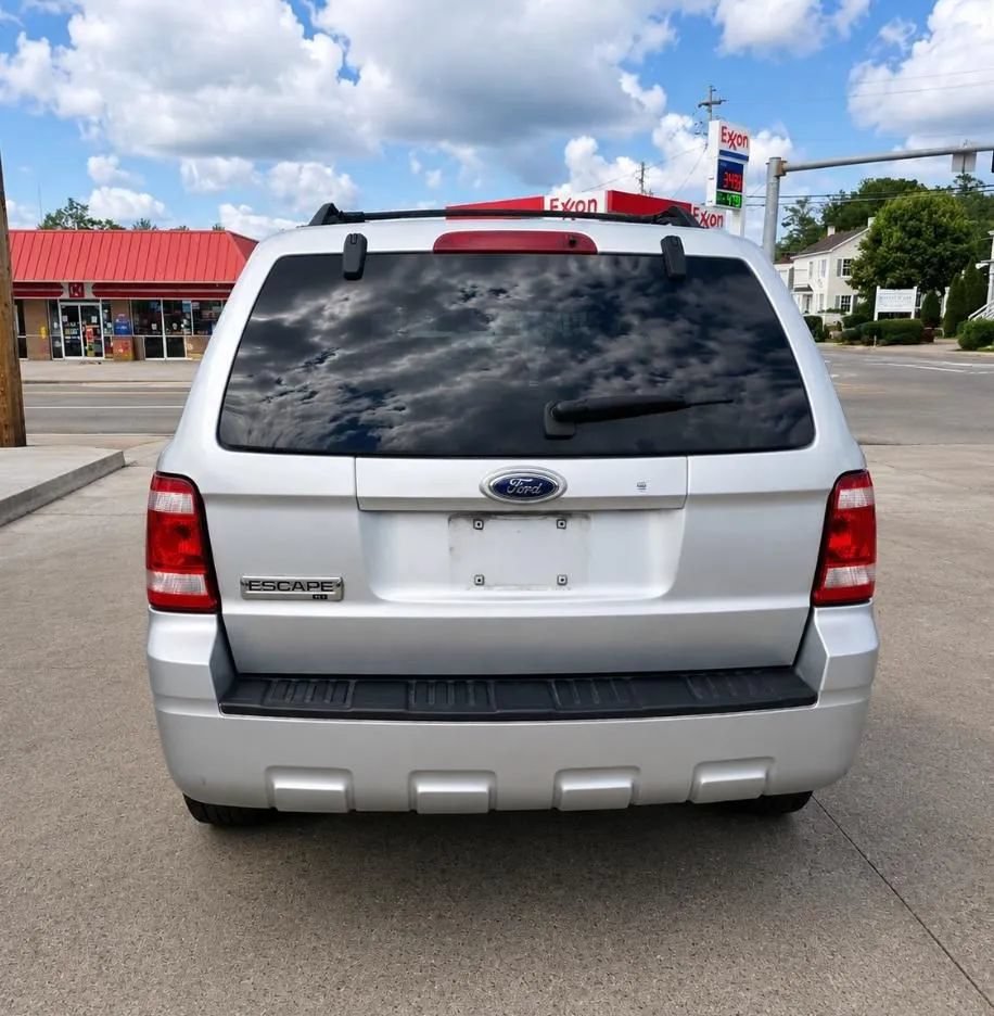Used 2008 Ford Escape XLT FWD image 4