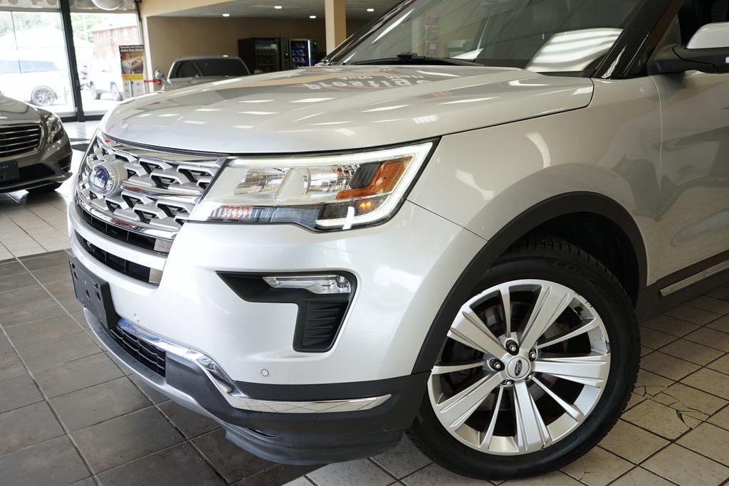 Used 2019 Ford Explorer Limited w/ Class III Trailer Tow Package AWD/4WD image 24