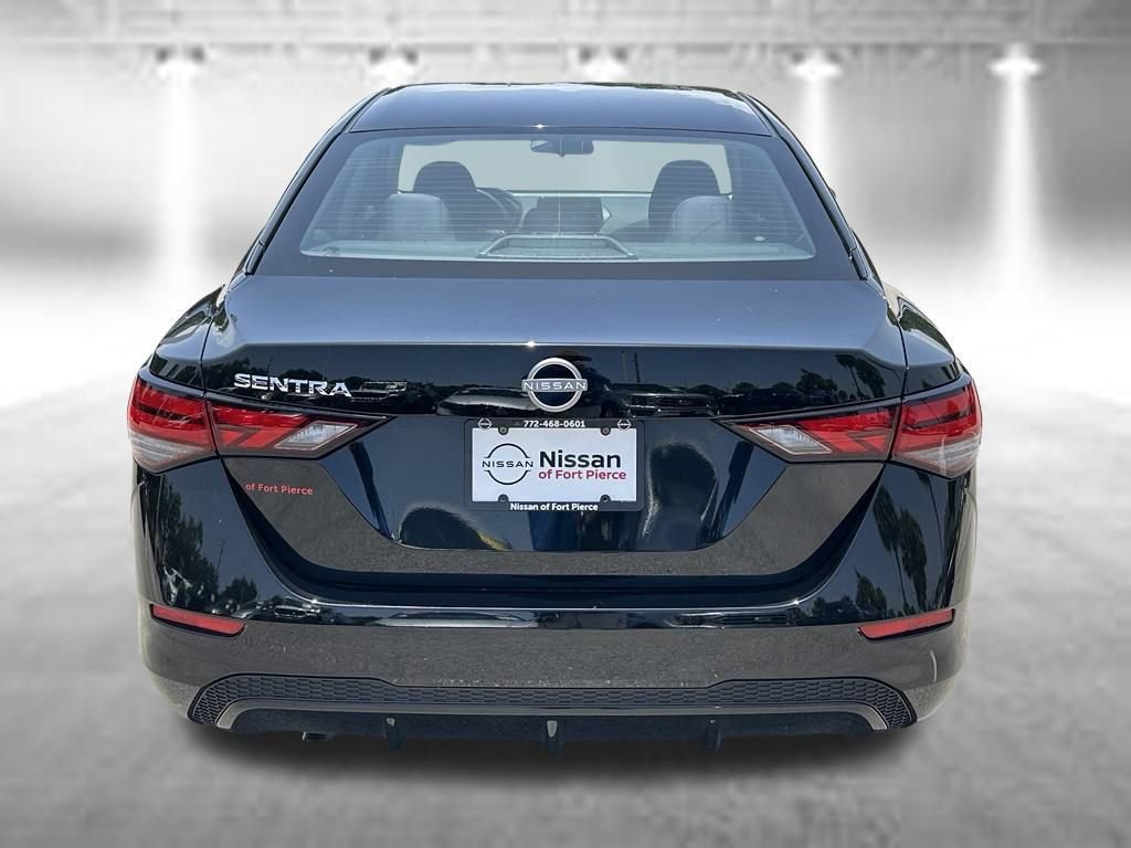 Certified 2025 Nissan Sentra S FWD image 8