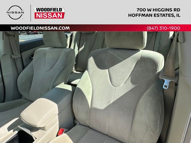 Used 2011 Toyota Camry LE image 27