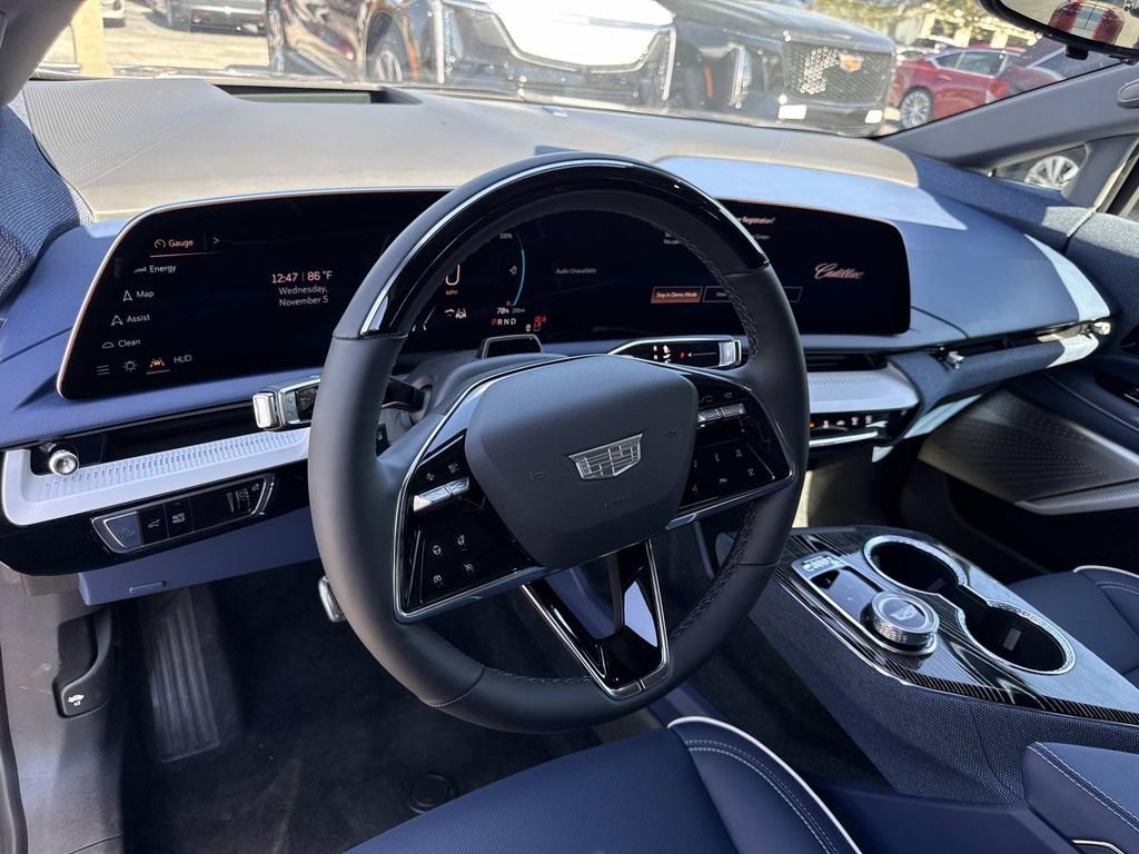 New 2026 Cadillac Optiq Sport 2 image 32