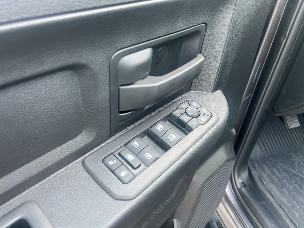 New 2025 RAM 2500 Tradesman AWD/4WD image 23