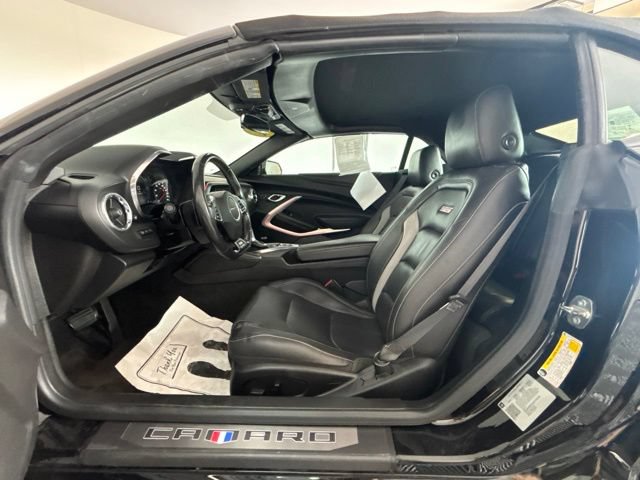 Used 2018 Chevrolet Camaro SS RWD video 2