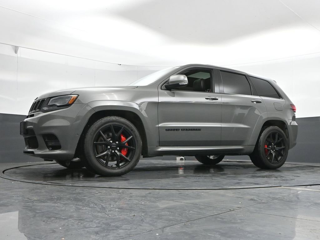 Used 2019 Jeep Grand Cherokee SRT image 48