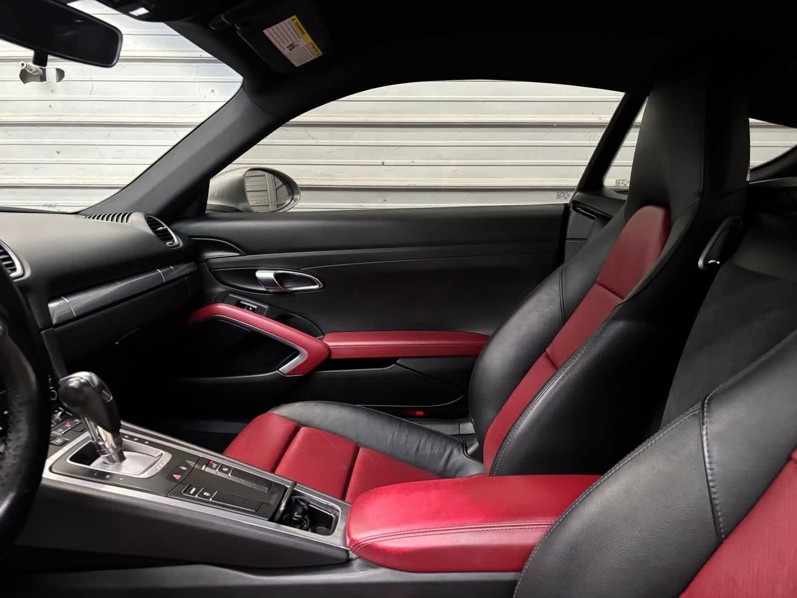 Used 2017 Porsche 718 Cayman S RWD image 23