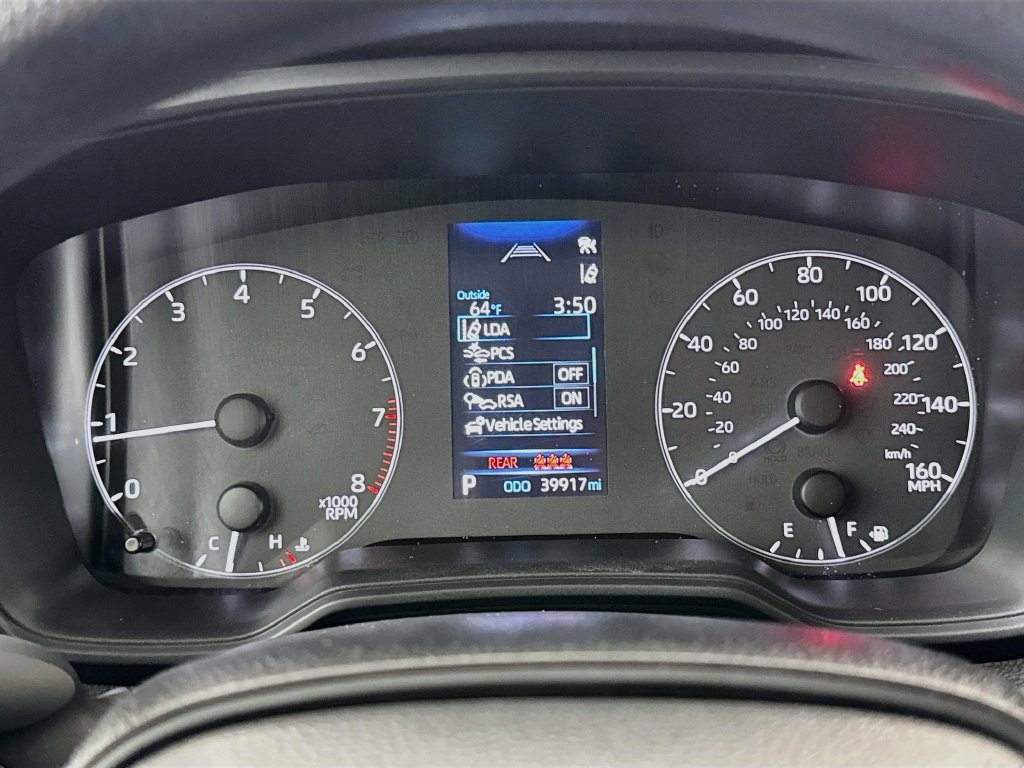 Used 2025 Toyota Corolla LE FWD image 13