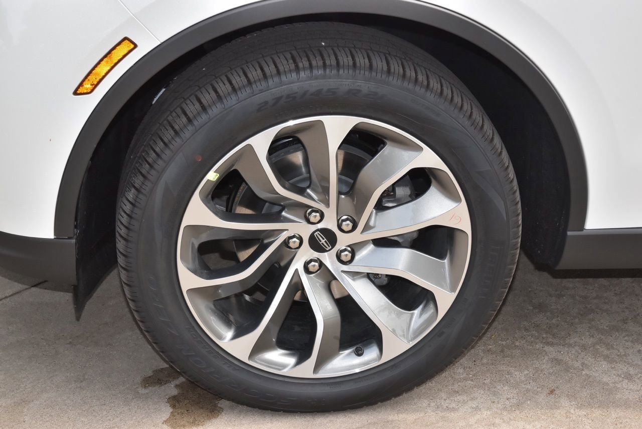 New 2026 Lincoln Aviator Reserve AWD/4WD image 39